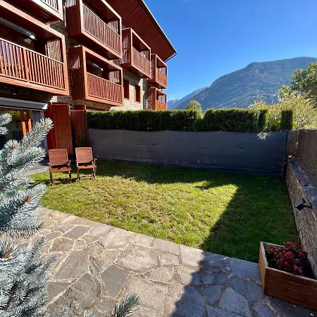 B49 - Bajo Con Jardin Peguera - Villmor Apartment Benasque Exterior photo